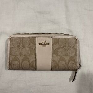 Coach Accordion Zip Wallet